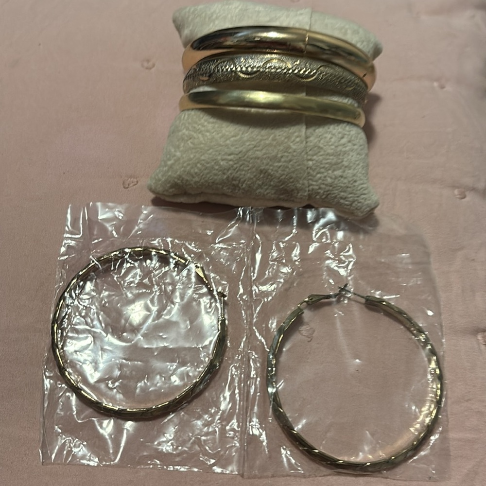 4 Pc Bundle Three Bangle Bracelet One Pair Earrin… - image 2